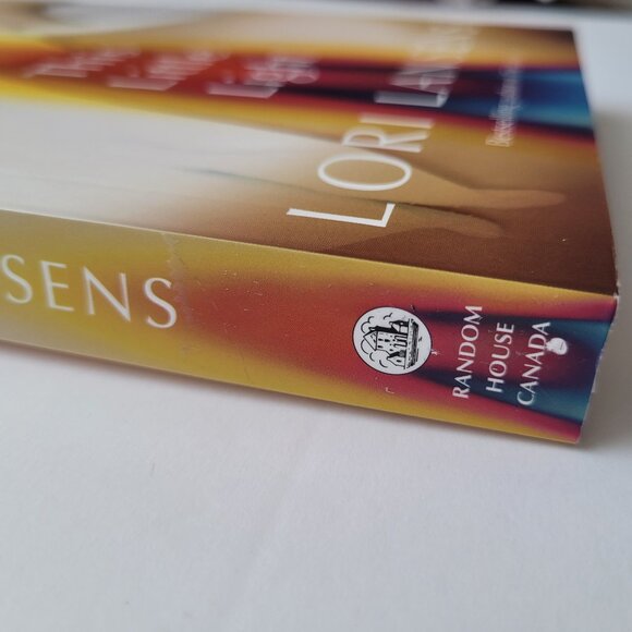 This Little Light By Lori Lansens Book - Paperback - Picture 5 of 6